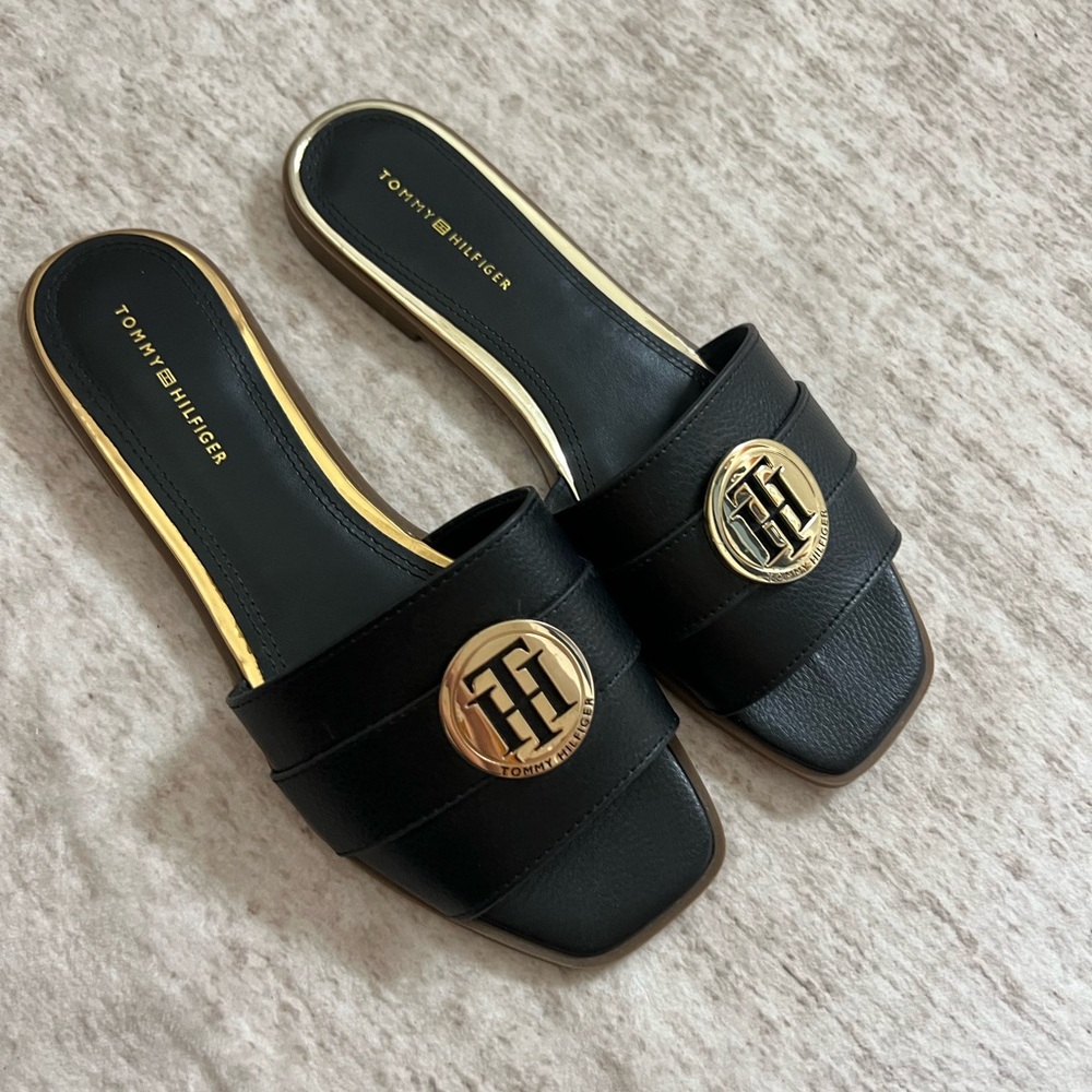 Tommy Hilfiger Black Sandals / Slides